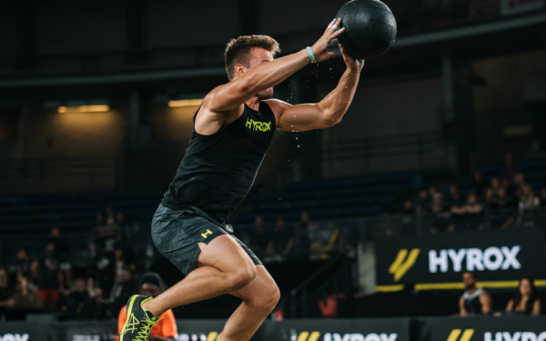 Hyrox 2026: Guia de Treino de Perna Imbatível